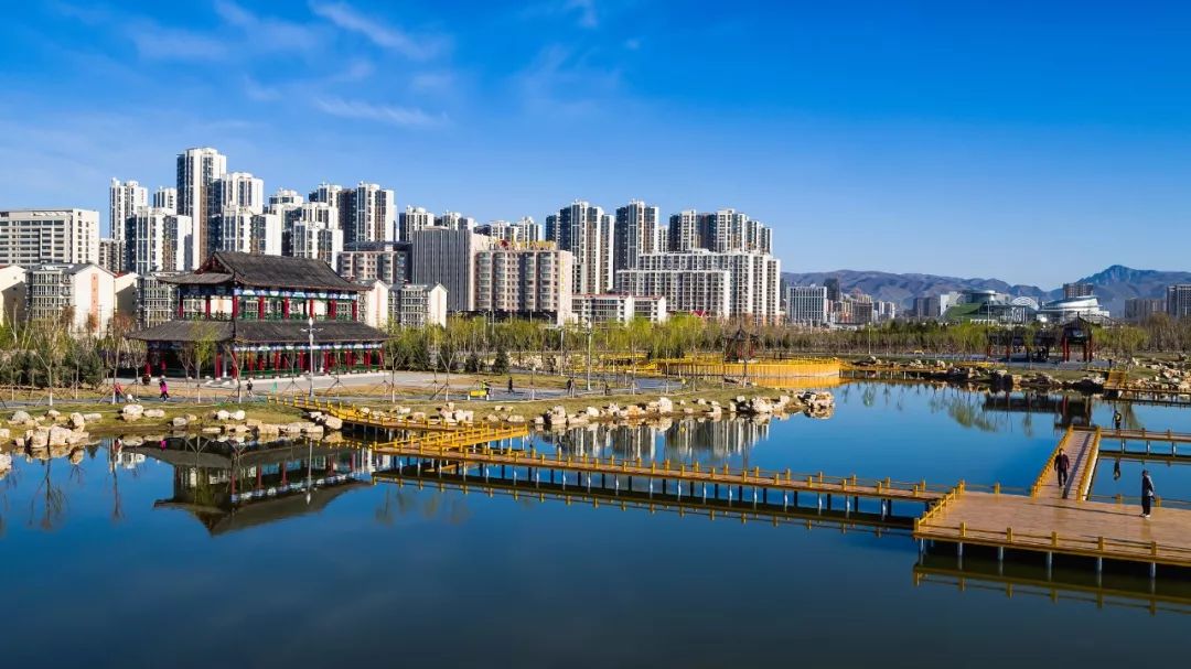 塞上青城,呼和浩特的历史与现代交响